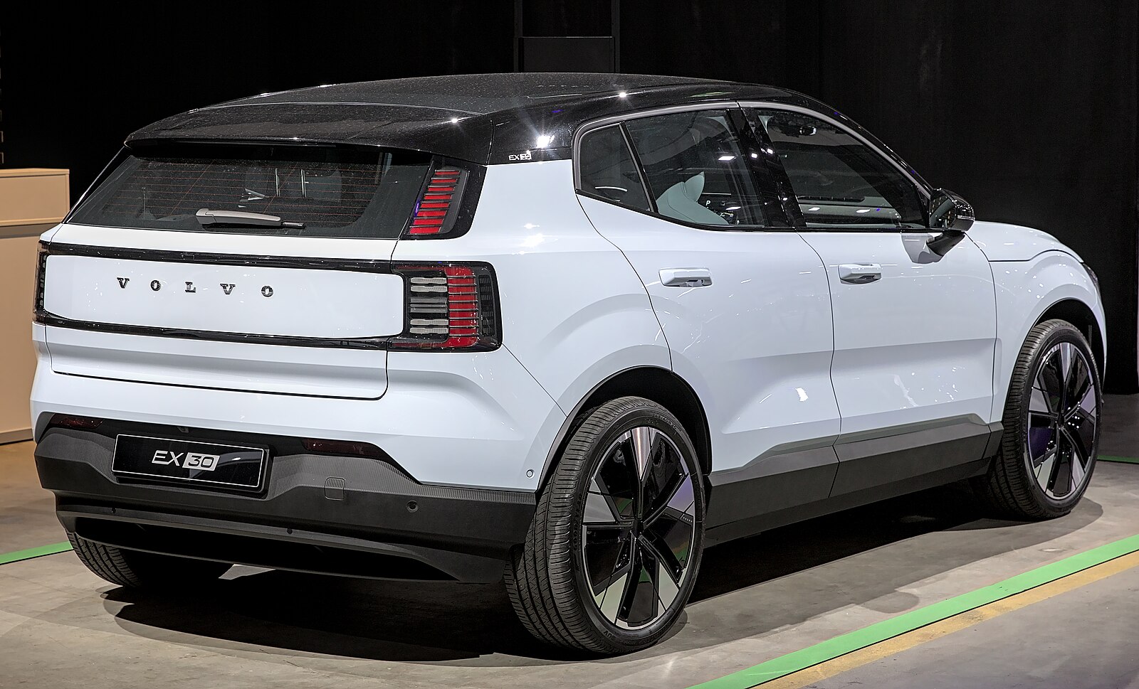 Volvo elektrikli aracı